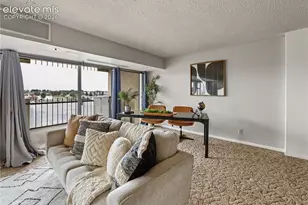 411 Lakewood Circle, Colorado Springs, CO 80910 - Photo 6