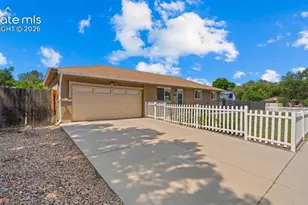 4107 Shelley Ave, Colorado Springs, CO 80910 - Photo 2