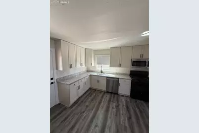 1313 Rockwood Avenue, Colorado Springs, CO 80905 - Photo 2