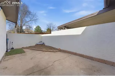 3303 Valley Hi Avenue #B, Colorado Springs, CO 80910 - Photo 18