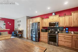 16 Rainier Circle, Florissant, CO 80816 - Photo 8
