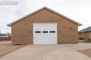 24484 Gale Rd, Pueblo, CO 81006 - Photo 4