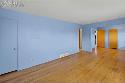 2121 Patrician Way, Colorado Springs, CO 80909 - Photo 6