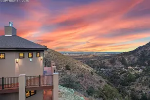 1060 Neon Moon View, Manitou Springs, CO 80829 - Photo 10