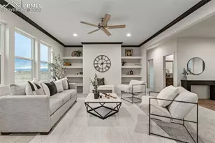 353 S Ashford Dr, Pueblo, CO 81007 - Photo 8