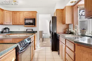 629 Arnold Ln, Colorado Springs, CO 80904 - Photo 8