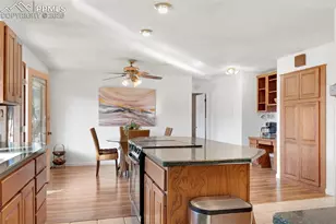 629 Arnold Ln, Colorado Springs, CO 80904 - Photo 6