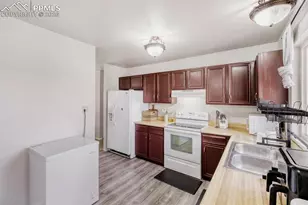 2530 W Prescott Circle, Colorado Springs, CO 80916 - Photo 16