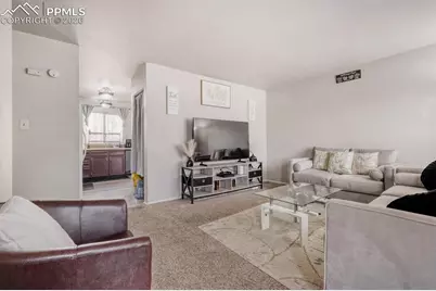 2530 W Prescott Circle, Colorado Springs, CO 80916 - Photo 6