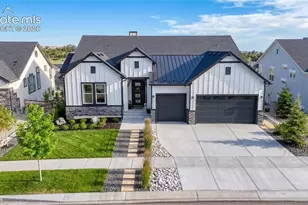 2279 merlot Dr, Colorado Springs, CO 80921 - Photo 2