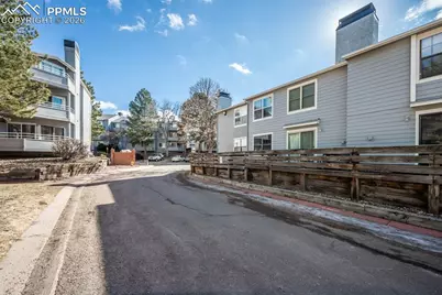 941 Tampico Court, Colorado Springs, CO 80910 - Photo 20