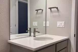 2204 Crestwood Ln, Pueblo, CO 81008 - Photo 22