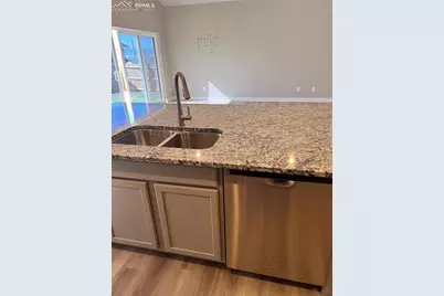 2204 Crestwood Lane, Pueblo, CO 81008 - Photo 6