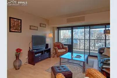 417 E Kiowa Street #304, Colorado Springs, CO 80903 - Photo 4