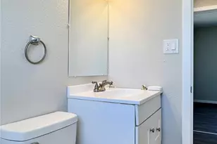 907 W Madison St, Colorado Springs, CO 80907 - Photo 16