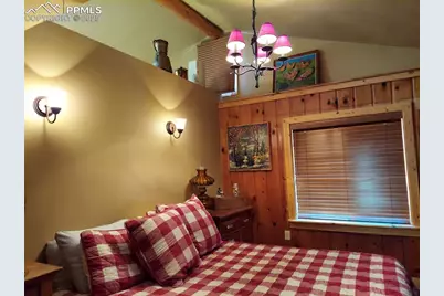 480 Bear Creek Place, Colorado Springs, CO 80906 - Photo 2
