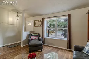 6390 Pemberton Way, Colorado Springs, CO 80919 - Photo 4