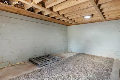 1100 Rampart Range Road, Woodland Park, CO 80863 - Photo 38