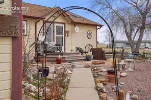 13660 Dill Ct, Peyton, CO 80831 - Photo 32