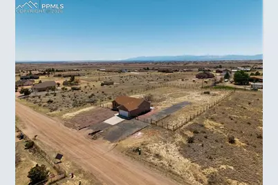 1851 N Rough Rock Lane, Pueblo, CO 81007 - Photo 28