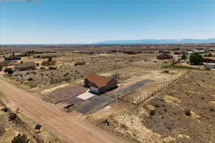 1851 N Rough Rock Ln, Pueblo, CO 81007 - Photo 28