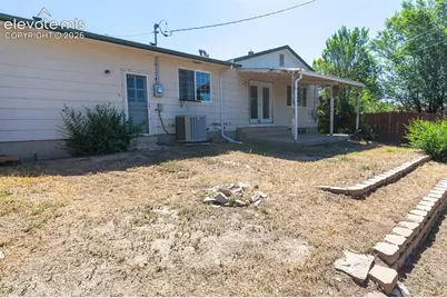 1443 Acacia Drive, Colorado Springs, CO 80907 - Photo 6