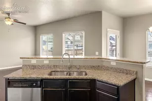 6105 Fiddle Wy, Colorado Springs, CO 80925 - Photo 10