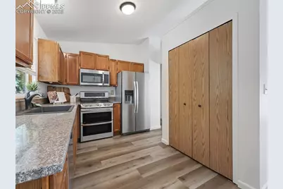 2706 N Chestnut Street, Colorado Springs, CO 80907 - Photo 6