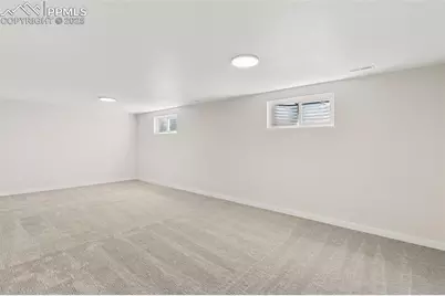 2219 Stratford Lane, Colorado Springs, CO 80909 - Photo 32