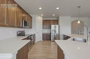 7219 Issaquah Dr, Colorado Springs, CO 80923 - Photo 12