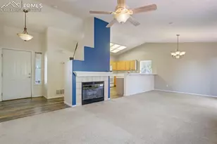 625 Riverview Ln, Colorado Springs, CO 80916 - Photo 6