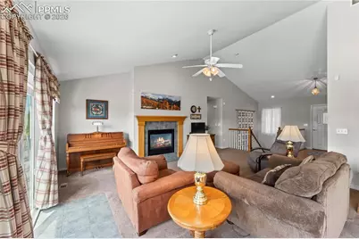 685 Green Gables Way, Bennett, CO 80102 - Photo 4