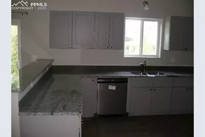 2415 E Willamette Avenue, Colorado Springs, CO 80909 - Photo 6