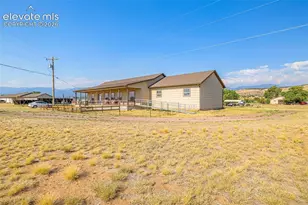 11 Capistrano Dr, Florence, CO 81226 - Photo 4