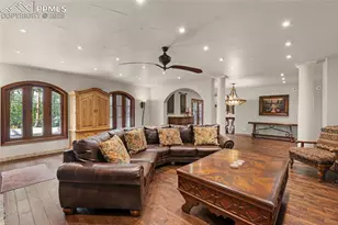 1815 Pine Grove Ave, Colorado Springs, CO 80906 - Photo 16