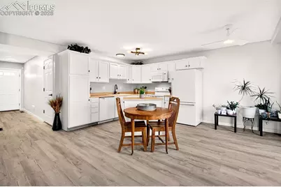 2532 Mesa Springs View, Colorado Springs, CO 80907 - Photo 4