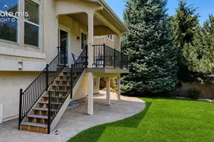 10274 Pine Glade Dr, Colorado Springs, CO 80920 - Photo 8