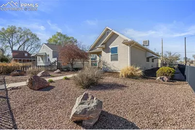 2039 E 8th Street, Pueblo, CO 81001 - Photo 2