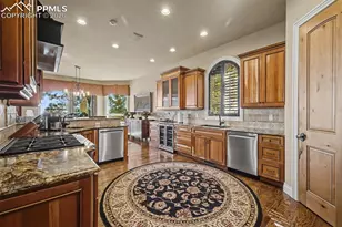 1095 High Lake View, Colorado Springs, CO 80906 - Photo 14
