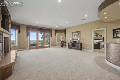 1095 High Lake View, Colorado Springs, CO 80906 - Photo 34