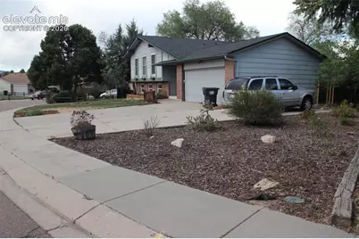 5055 Picket Drive, Colorado Springs, CO 80918 - Photo 2