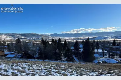 220 E Garnet Avenue, Granby, CO 80446 - Photo 1
