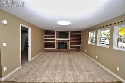 725 N Grey Eagle Circle, Colorado Springs, CO 80919 - Photo 24