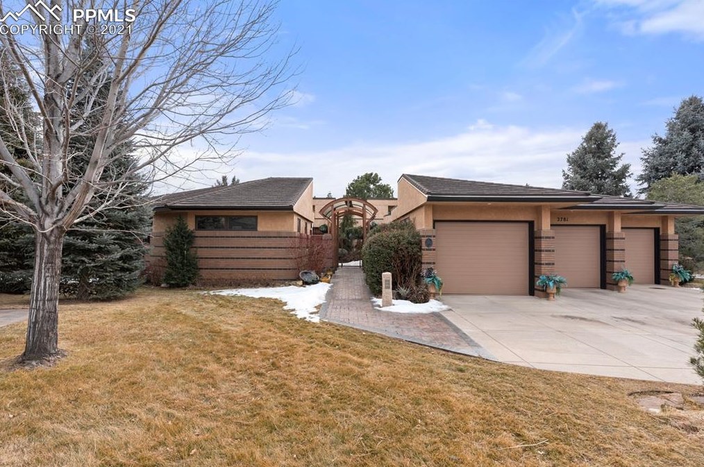 2781 Fawn Grove Ct, Colorado Springs, CO 80906-3702