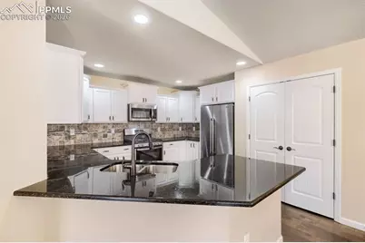 11277 Cold Creek View, Colorado Springs, CO 80921 - Photo 10