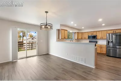 7057 Reunion Circle, Fountain, CO 80817 - Photo 8