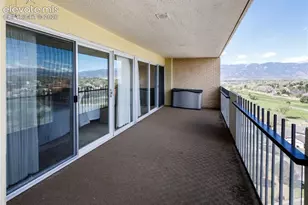 411 Lakewood Circle, Colorado Springs, CO 80910 - Photo 28