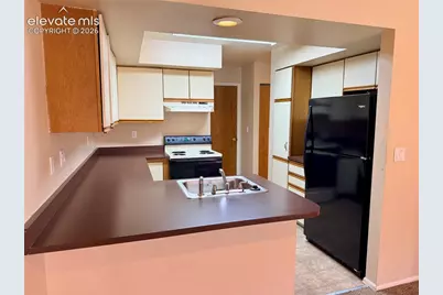 1221 Holland Park Boulevard, Colorado Springs, CO 80907 - Photo 10