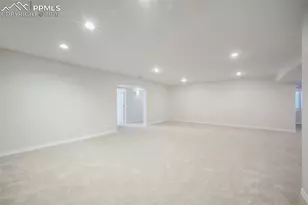 3215 Hollycrest Dr, Colorado Springs, CO 80920 - Photo 28