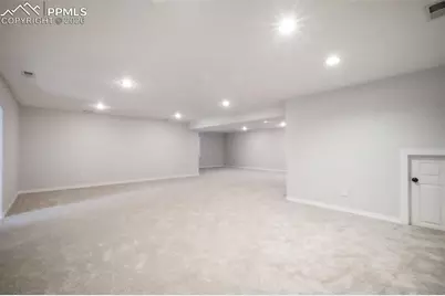 3215 Hollycrest Drive, Colorado Springs, CO 80920 - Photo 30